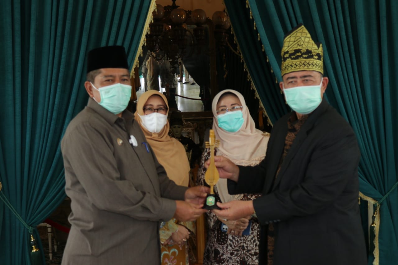 riaubertuah.id
